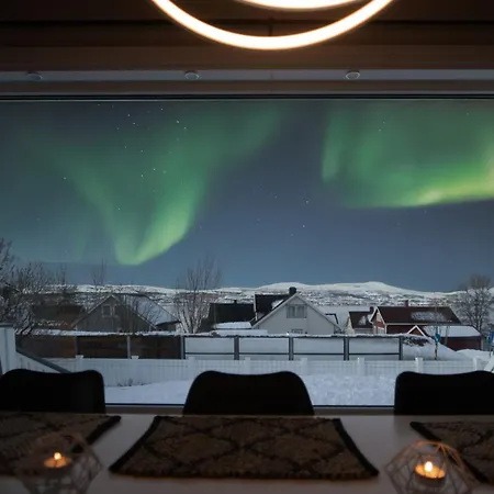 Holiday home Gabbrovegen 52